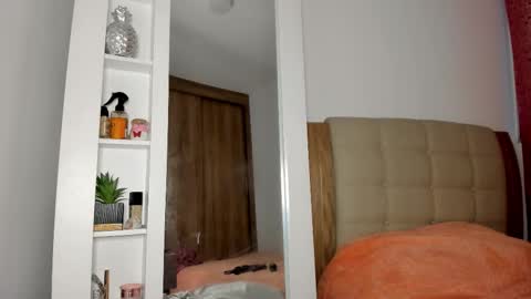 ISABEL online show from 25, 10, 2025