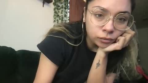 isabellaelizabeth online show from 19, 4, 2026