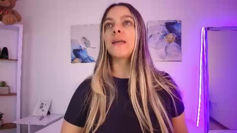 Isabella  online show from 4, 7, 2026