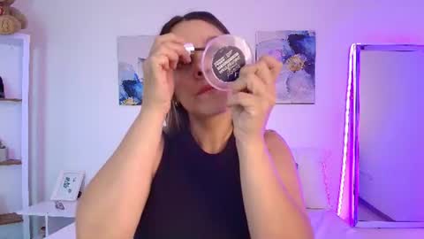 Isabella  online show from 11, 7, 2026