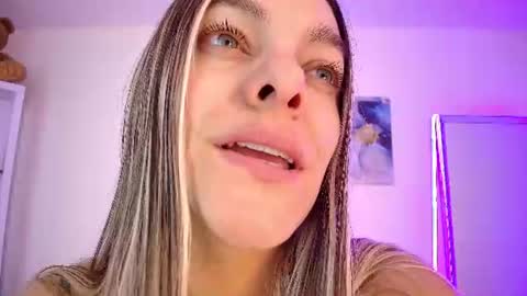 Isabella  online show from 25, 7, 2026