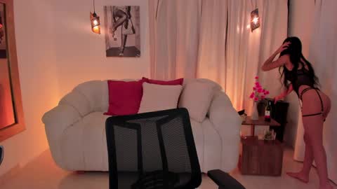 ISABELLA  online show from 19, 4, 2026