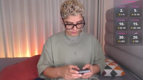 Snapshot of isabellamoutt chatting on 18, 12, 2025 Isabella Mout online show from 18, 12, 2025