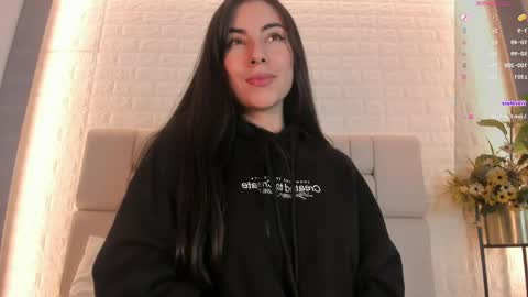   online show from 8, 5, 2026