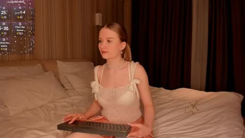 Bella online show from 9, 2, 2025