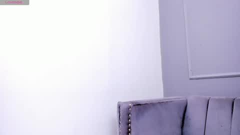 Snapshot of isabellsmmith chatting on 8, 1, 2025 Isabellsmmith online show from 8, 1, 2025