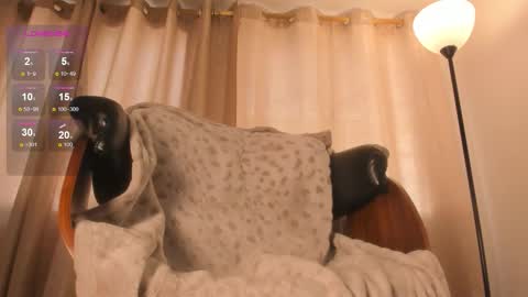 Isabel M online show from 22, 9, 2025