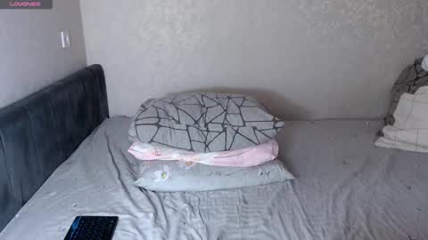 Snapshot of isabelswan chatting on 6, 10, 2025 isabelswan online show from 6, 10, 2025