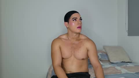 Snapshot of isahilton1 chatting on 11, 2, 2026 Isabella Hilton online show from 11, 2, 2026