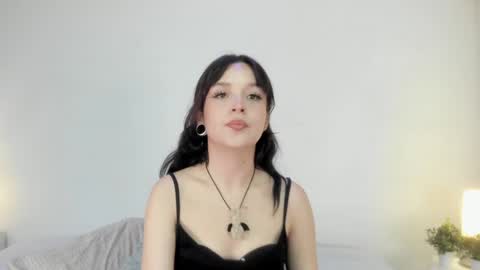 Snapshot of isameow chatting on 2, 1, 2025 isameow online show from 2, 1, 2025