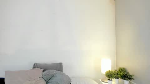 Snapshot of isameow chatting on 5, 2, 2025 isameow online show from 5, 2, 2025