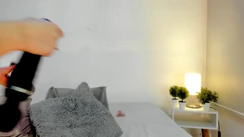 Snapshot of isameow chatting on 14, 2, 2025 isameow online show from 14, 2, 2025