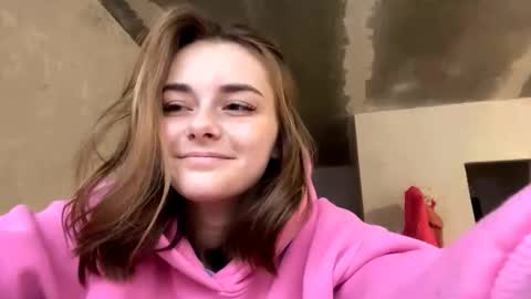 Snapshot of isauratorkelson chatting on 12, 11, 2025 Issa online show from 12, 11, 2025