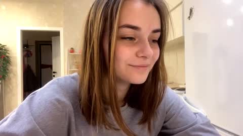 Snapshot of isauratorkelson chatting on 19, 12, 2025 Issa online show from 19, 12, 2025