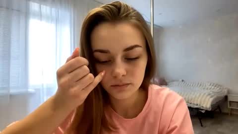 Snapshot of isauratorkelson chatting on 4, 3, 2026 Issa online show from 4, 3, 2026