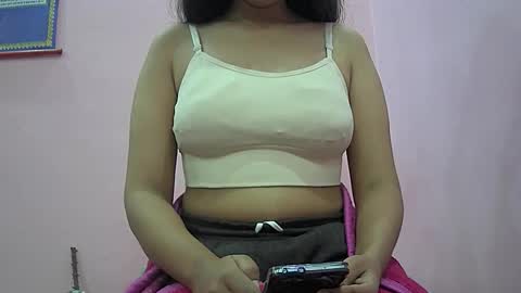 ishika_singh_ online show from 22, 12, 2025