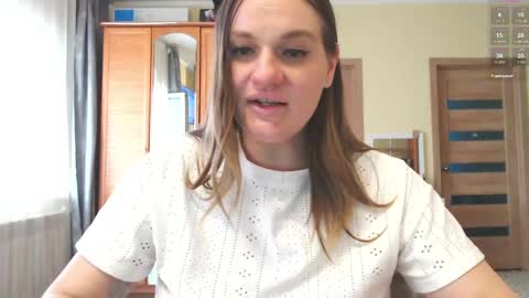 isingle_mom online show from 5, 5, 2026