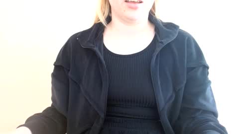 Snapshot of isla00 chatting on 18, 6, 2026 Isla online show from 18, 6, 2026
