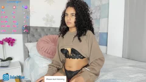 Isla Blue online show from 16, 4, 2026