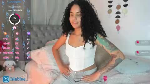 Isla Blue online show from 1, 8, 2026