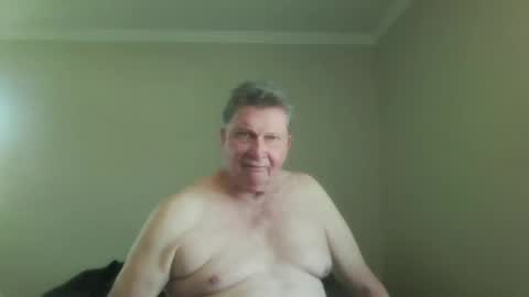 island625103 online show from 9, 10, 2025