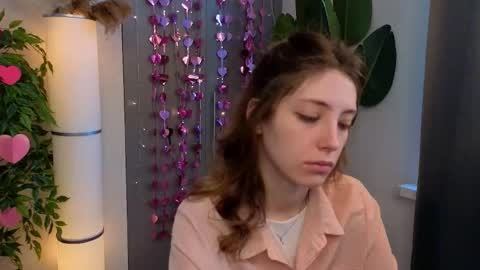 Snapshot of isobelsteinger chatting on 28, 2, 2026 Emilia online show from 28, 2, 2026