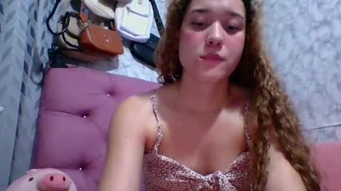 Snapshot of issa30213 chatting on 26, 2, 2025 Issa online show from 26, 2, 2025