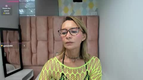 ISSA MILF online show from 30, 3, 2026