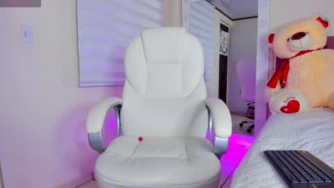 Isa  online show from 27, 11, 2025