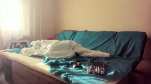 Issabelle online show from 17, 2, 2025