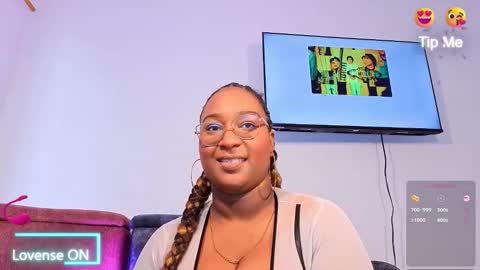 Snapshot of issanoirr chatting on 11, 1, 2026 issamar online show from 11, 1, 2026