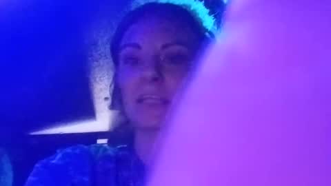 Snapshot of issyamazin667 chatting on 7, 10, 2025 Girlnextdoor online show from 7, 10, 2025