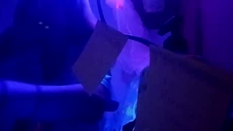 Snapshot of issyamazin667 chatting on 13, 10, 2025 Girlnextdoor online show from 13, 10, 2025