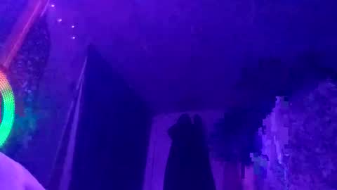 Snapshot of issyamazin667 chatting on 19, 10, 2025 Girlnextdoor online show from 19, 10, 2025