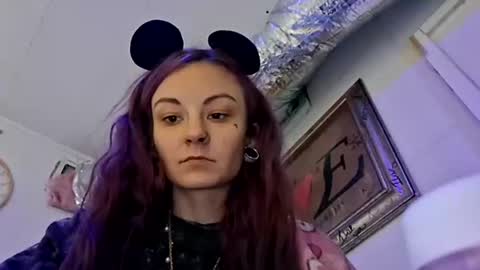 Snapshot of issyamazin667 chatting on 7, 1, 2026 Girlnextdoor online show from 7, 1, 2026