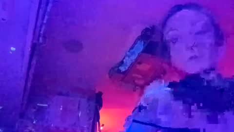 Snapshot of issyamazin667 chatting on 2, 3, 2026 Girlnextdoor online show from 2, 3, 2026