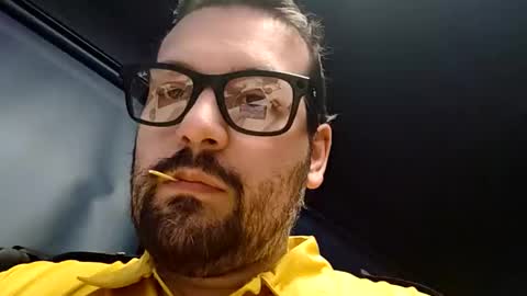 Snapshot of italianbigboy932 chatting on 25, 4, 2026 italianbigboy932 online show from 25, 4, 2026