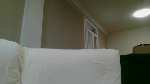 Snapshot of italianbigboy932 chatting on 18, 5, 2026 italianbigboy932 online show from 18, 5, 2026