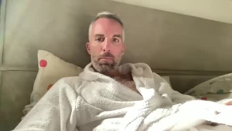 Snapshot of italiantoyboy84 chatting on 1, 2, 2025 italiantoyboy84 online show from 1, 2, 2025