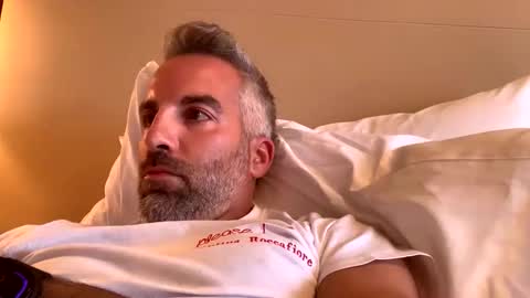 Snapshot of italiantoyboy84 chatting on 5, 10, 2025 italiantoyboy84 online show from 5, 10, 2025