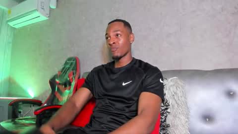 Snapshot of itanxfor chatting on 3, 12, 2025 itanxfor online show from 3, 12, 2025