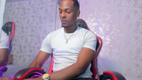 Snapshot of itanxfor chatting on 17, 12, 2025 itanxfor online show from 17, 12, 2025