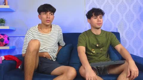 Snapshot of ithan_salvatore chatting on 14, 12, 2024 Ithan and Friends online show from 14, 12, 2024