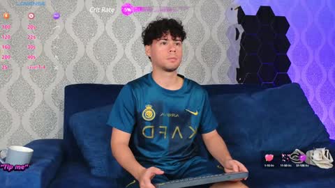 Snapshot of ithan_salvatore chatting on 7, 2, 2025 Ithan and Friends online show from 7, 2, 2025