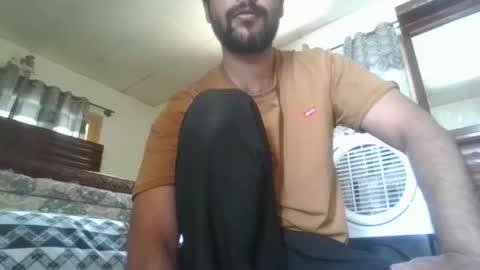its_me_2323 online show from 25, 4, 2026