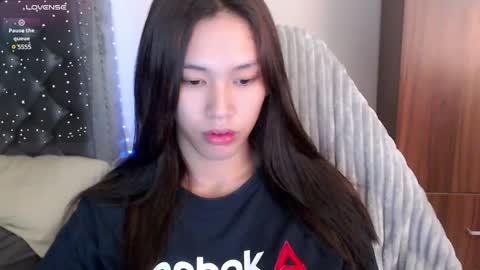 Snapshot of its_me_cora chatting on 13, 2, 2025 Cora online show from 13, 2, 2025