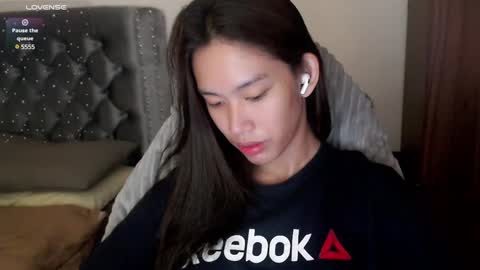 Snapshot of its_me_cora chatting on 24, 2, 2025 Cora online show from 24, 2, 2025