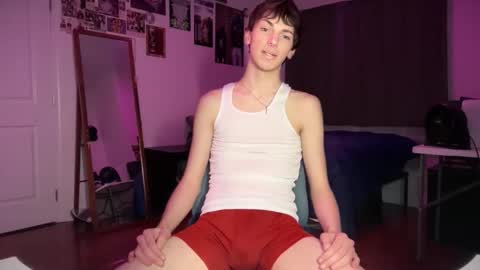 Snapshot of its_rowan chatting on 13, 3, 2026 Rowan online show from 13, 3, 2026