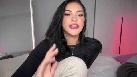 itskassielee online show from 16, 2, 2025