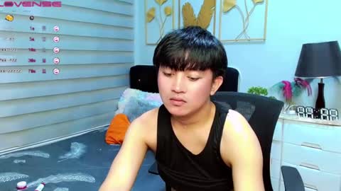 Snapshot of itsme_berniexx chatting on 29, 12, 2024 ask me online show from 29, 12, 2024